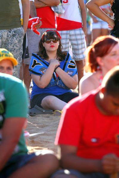 Alemanha e Gana duelavam na Arena Castelo, turistas de vrias nacionalidades, alm dos prprios brasileiros, foram at a Fan Fest assistir  partida (Foto Tatiana Fortes/O POVO)