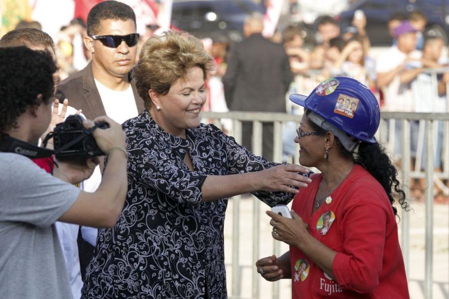 A presidente Dilma Rousseff (PT) cumpriu agenda em Fortaleza nesta quinta-feira, 4. Foto: Sara Maia/ O POVO