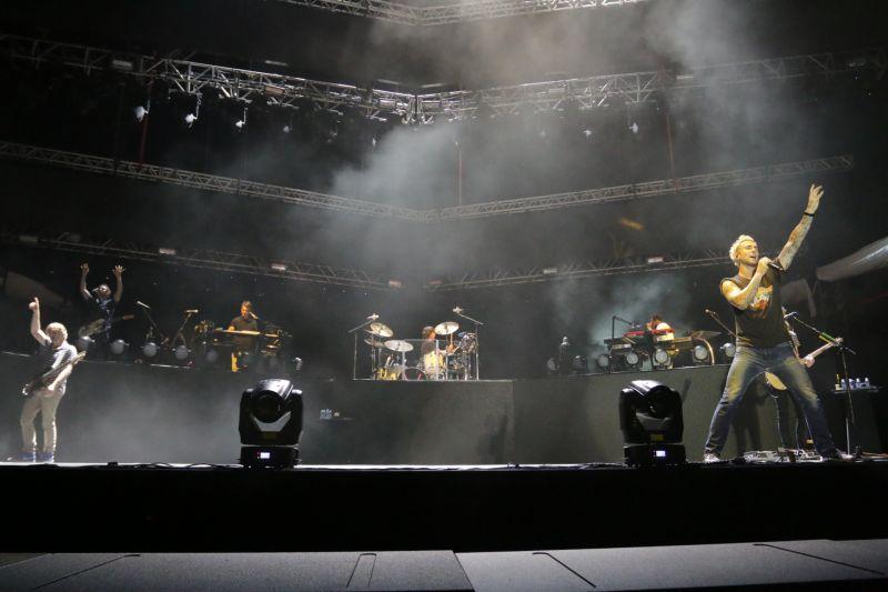 O Maroon 5 fez o show no Marina Park Hotel. Na Capital cearense, a banda era uma das mais esperadas do ano. Fotos: Rodrigo Carvalho/O POVO
