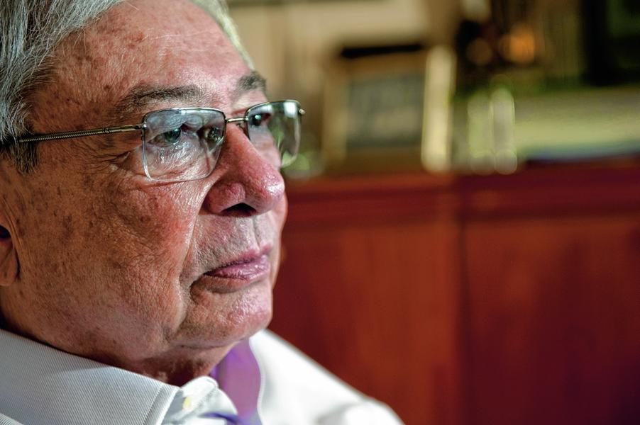 O empresrio Ivens Dias Branco morreu aos 81 anos nesta sexta-feira, 24, s 18 horas, no Hospital Albert Einstein, em So Paulo. A causa da morte foi complicaes cardacas durante uma cirurgia. Foto: Acervo O POVO