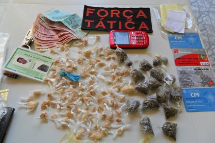 Em Abaiara, Polcia encontra 109 pedras de crack na casa de traficante