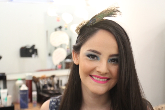 Maquiagem de Carnaval com strass: confira um passo a passo by