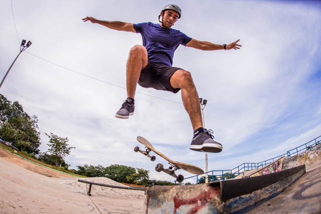 Conjunto jogo de skate e prancha de madeira, conjunto esportivo